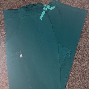 FIGS Scrub pants- style is Kade Cargo. Hunter Green, size XL